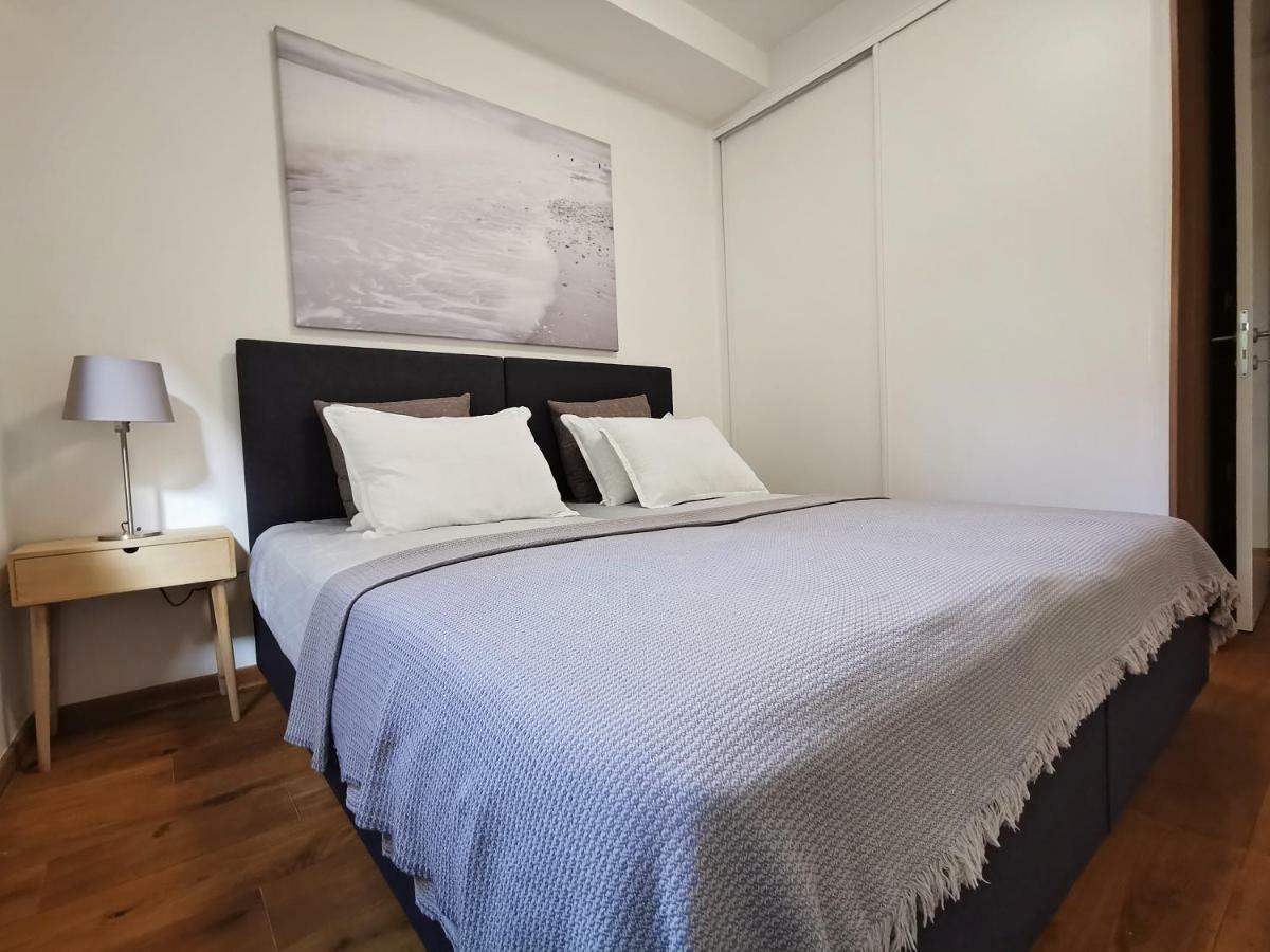 סראייבו Luna Deluxe City Center & Free Parking מראה חיצוני תמונה